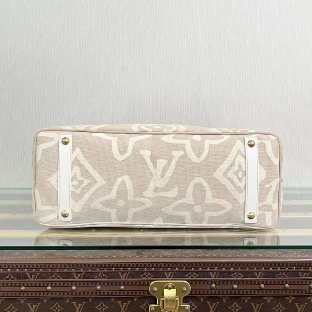 Louis Vuitton Women Pre-Loved Bag Very Good Condition